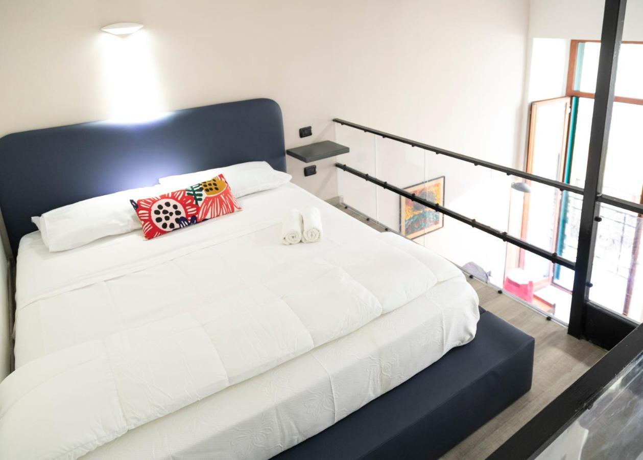 Fian Apartment نابولي المظهر الخارجي الصورة