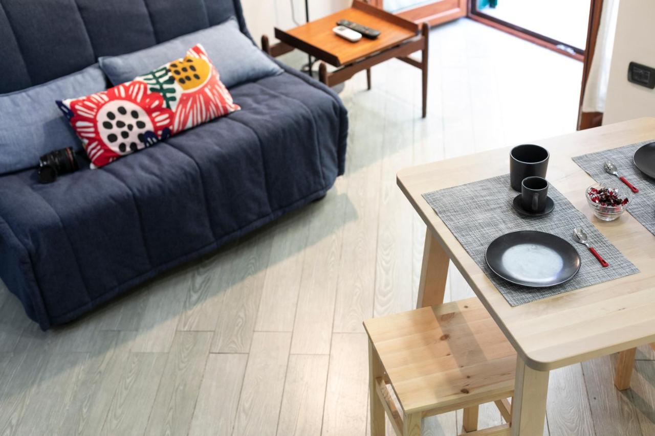Fian Apartment نابولي المظهر الخارجي الصورة