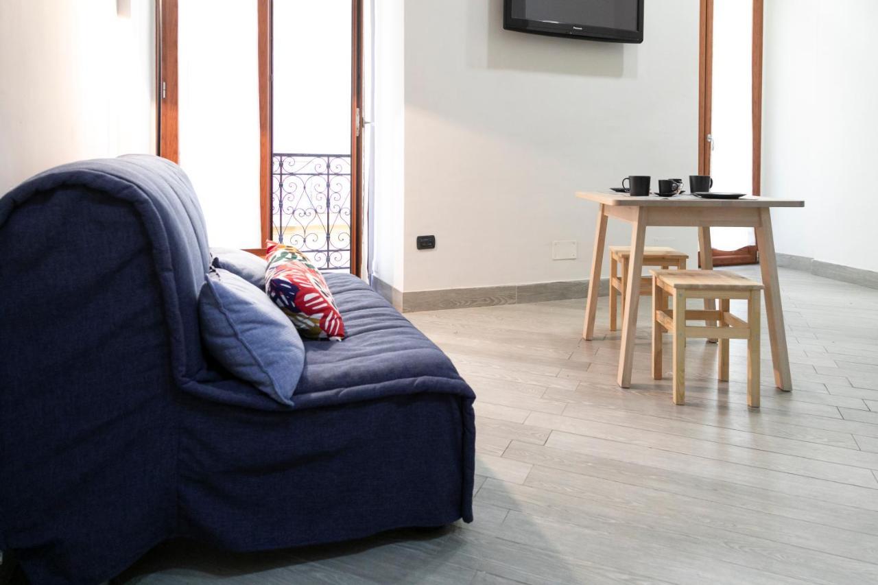 Fian Apartment نابولي المظهر الخارجي الصورة