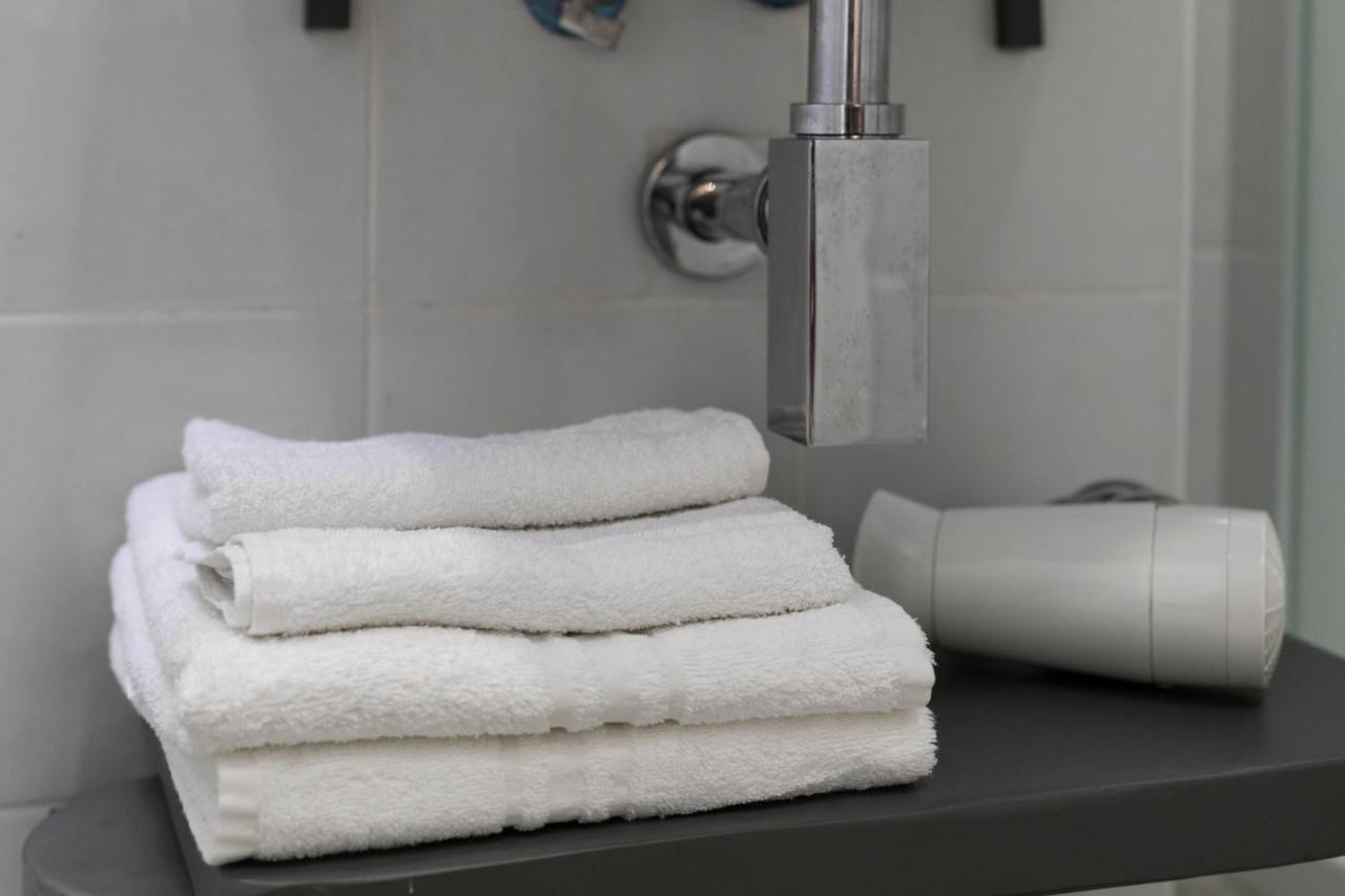 Fian Apartment نابولي المظهر الخارجي الصورة